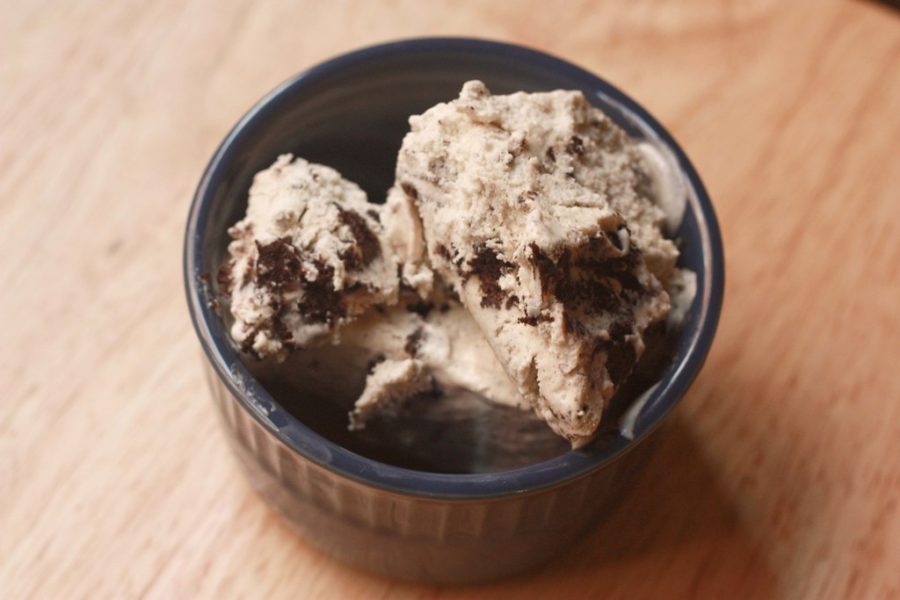 Cookies+And+Cream+Ice+Cream+Review